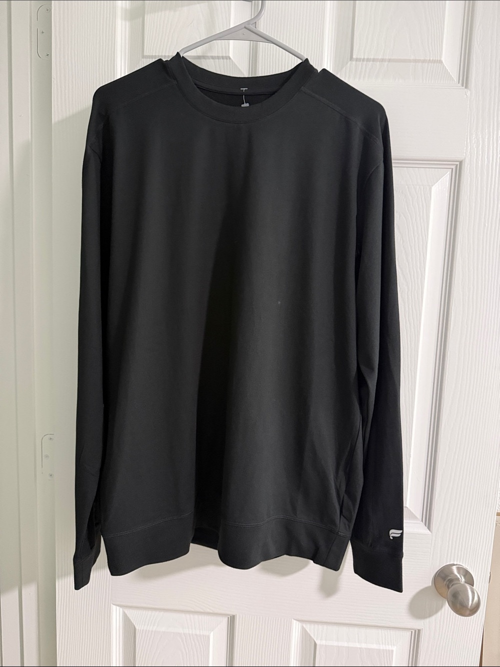 Fabletics Black Long Sleeve Crewneck Sweatshirt